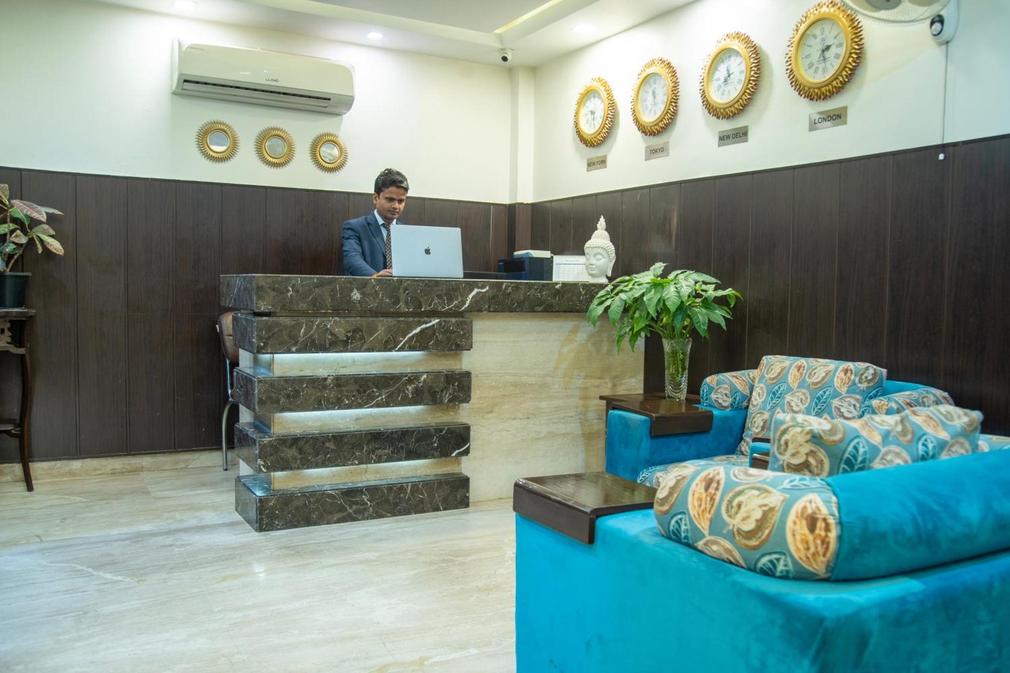 Nikko Blue - Boutique Hotel Gurgaon Exterior photo