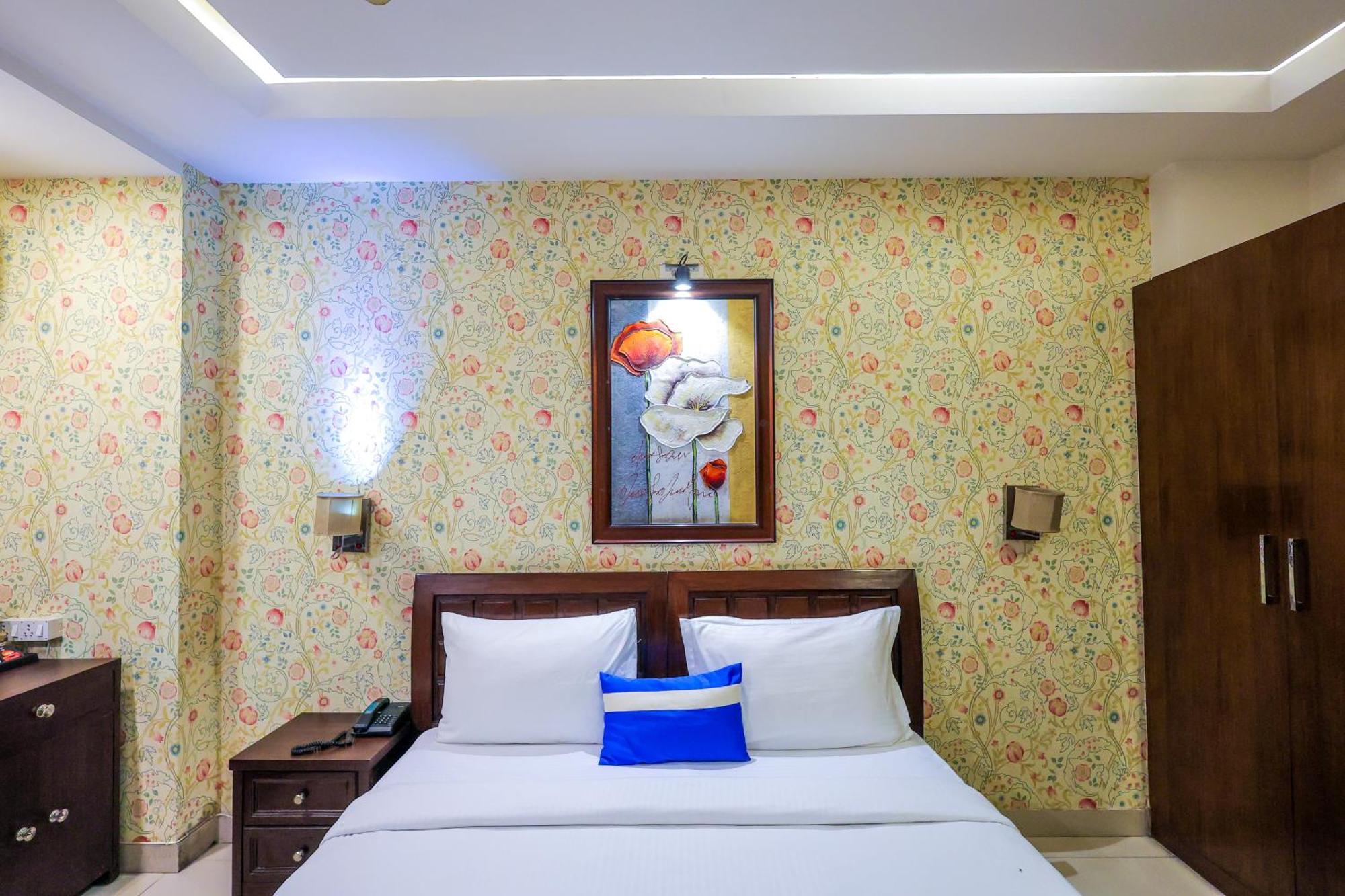 Nikko Blue - Boutique Hotel Gurgaon Exterior photo