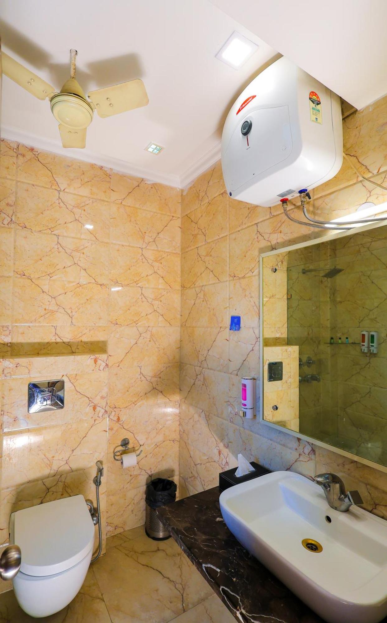 Nikko Blue - Boutique Hotel Gurgaon Exterior photo
